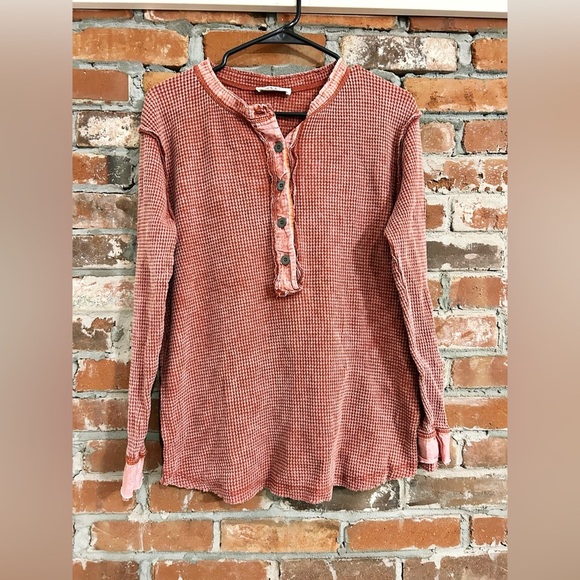 Zenana Washed Out Button-Up Long Sleeve Waffle Knit Tops Size Small - Picture 2 of 15